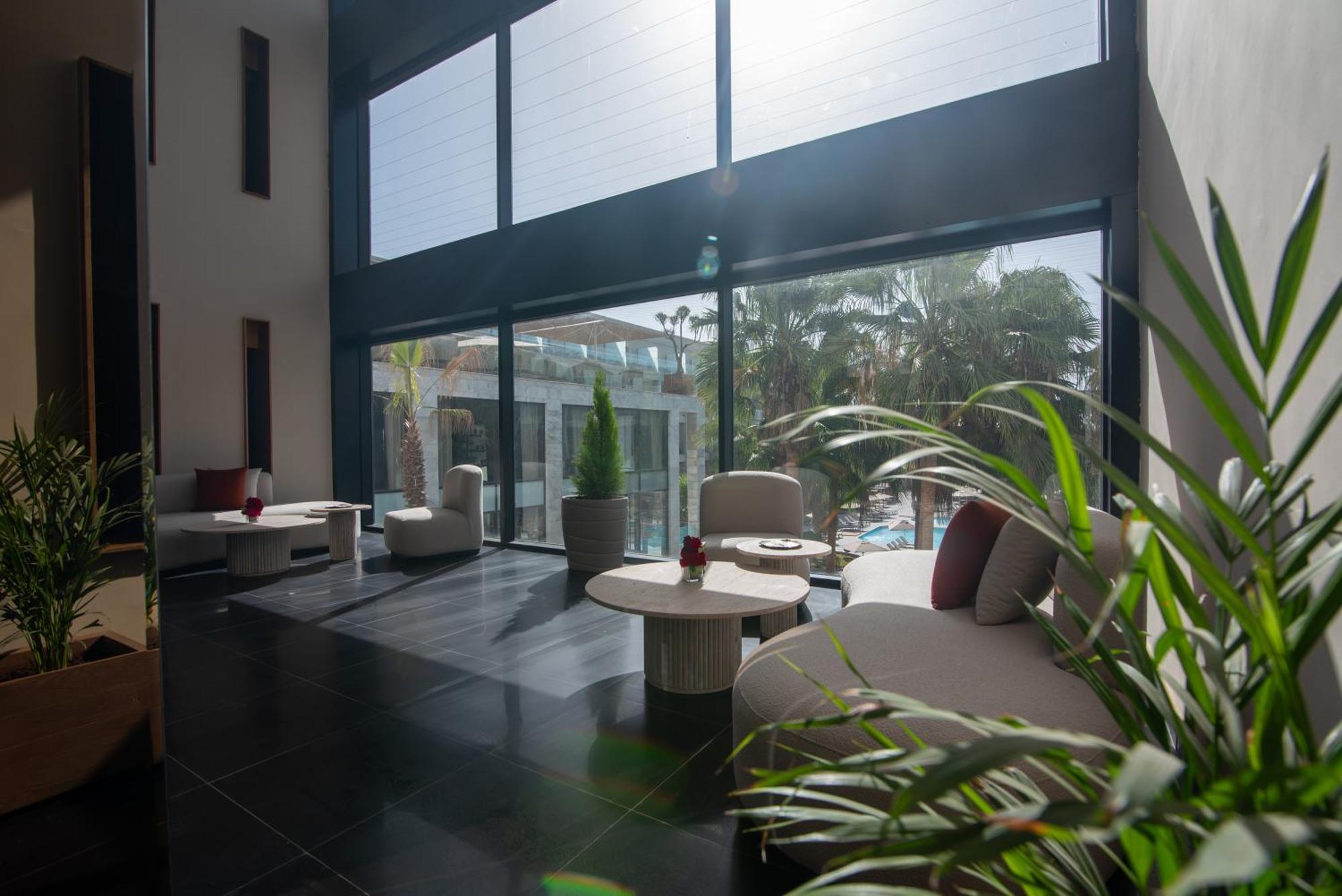 Dominium Palace Agadir Exteriör bild Lobby
